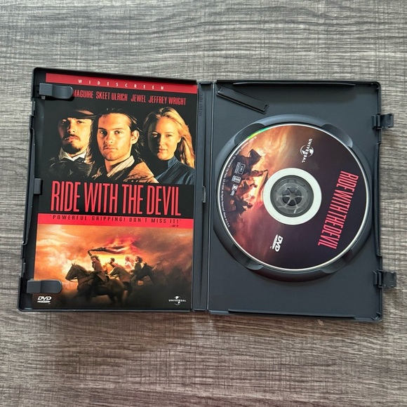 Bundle of 5 DVDs - Picture 10 of 14